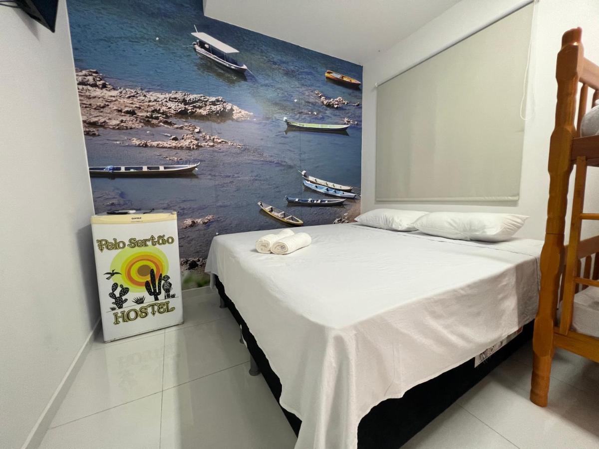 Pelo Sertao Hostel Пираняс Стая снимка